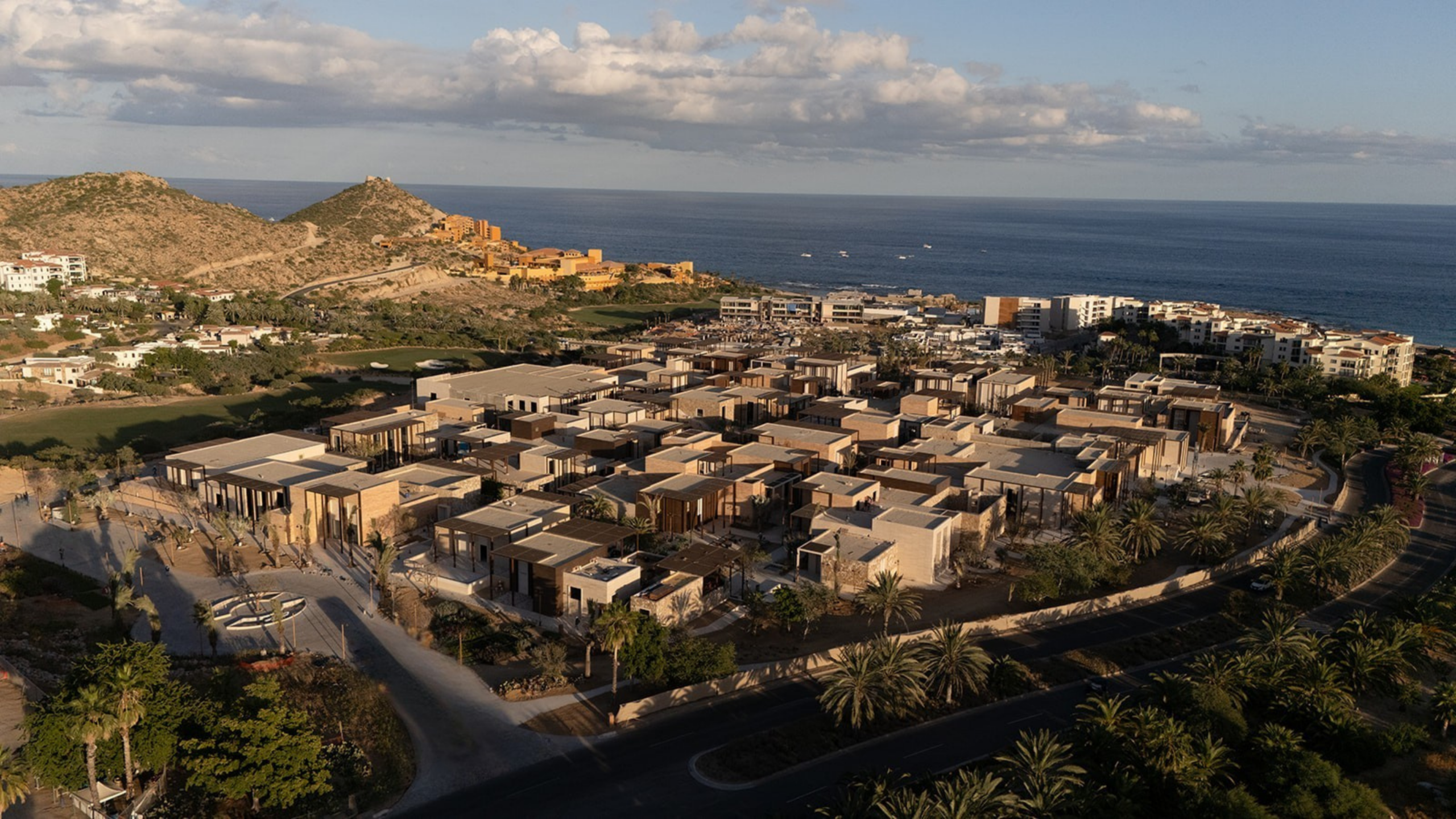 Ánima Village in Baja California Sur, is a cultural and residential project by Sordo Madaleno that brings together architecture, landscape and contemporary art.